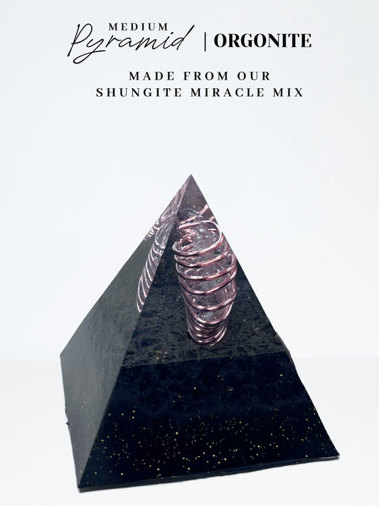 Quartz Wrap Pyramid I Orgonite (Medium)