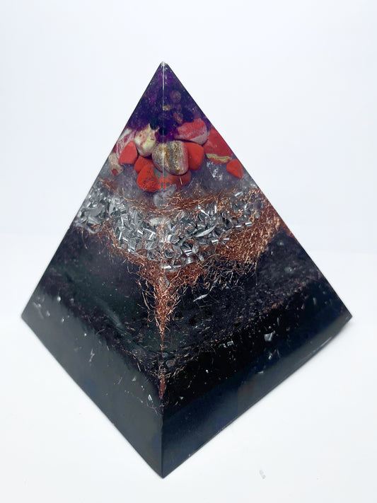 Earthfire Strength Om Pyramid Orgonite with Garnet & Red Jasper (Large)