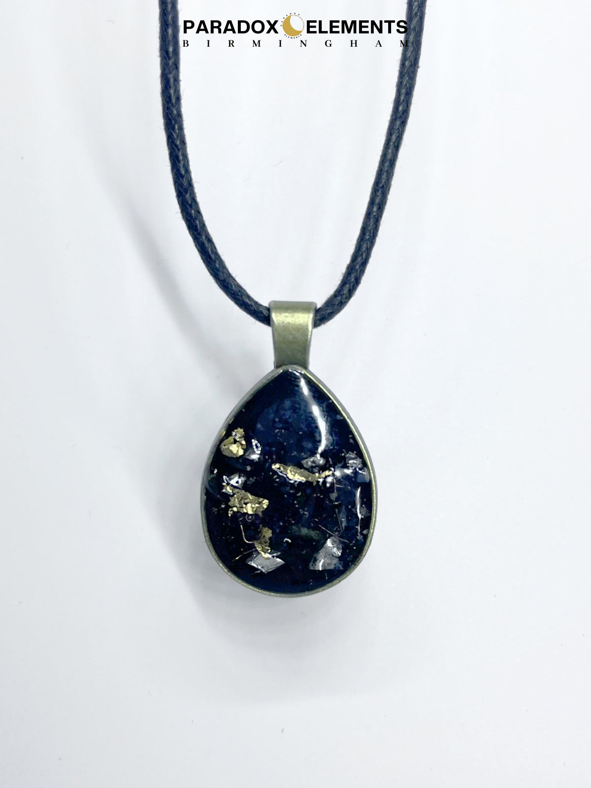 Sodalite Elemental Bioenergetic Amulet for Energy Balancing & Honest Communication