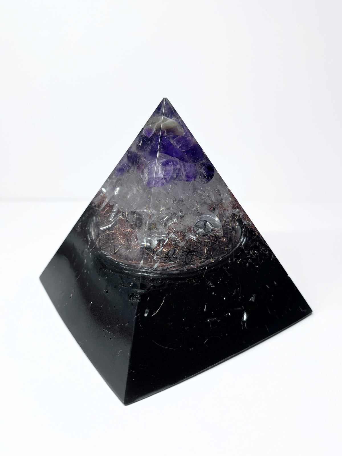 Violet Serenity Beacon Pyramid Orgonite with Amethyst & Quartz (Medium)